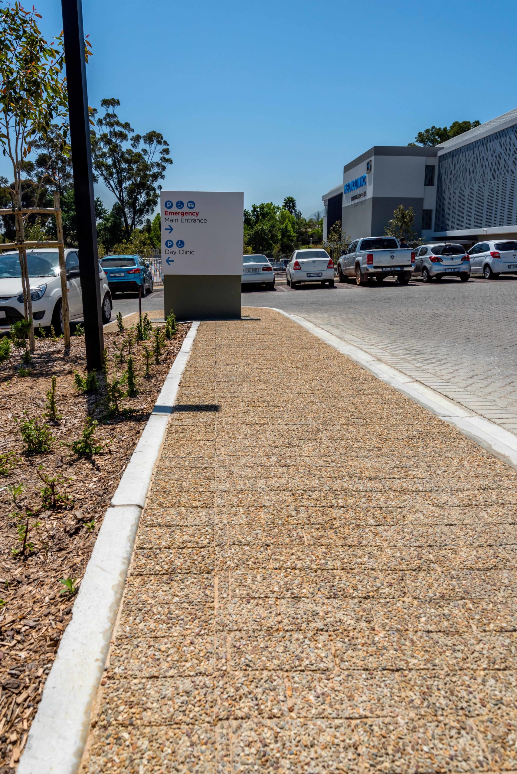 Grobuild article on C.E.L. Paving products at Mediclinic Stellenbosch